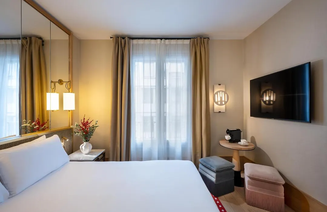 Le Belgrand Hotel Paris Champs Elysees, Tapestry By Hilton-1